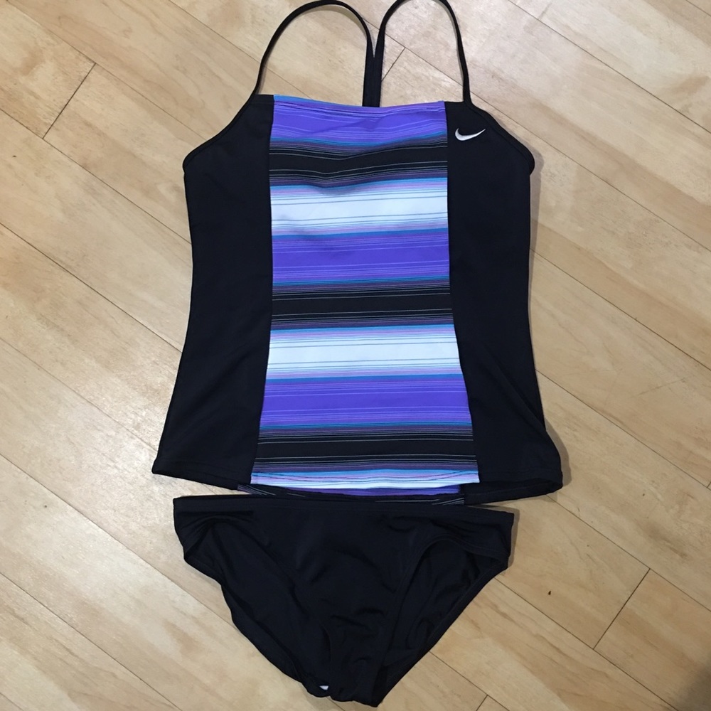 Nike women’s swimsuit